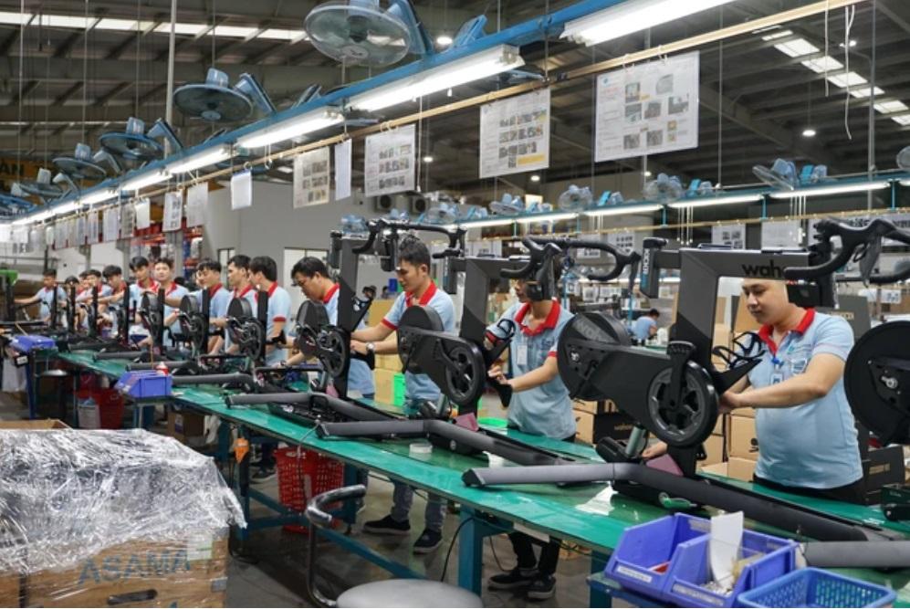 PMI Việt Nam tháng 2/2024 tăng nhẹ lên mức 50,4 điểm, chuyên gia chỉ ra hai yếu tố được cải thiện tích cực